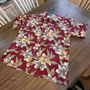 Cooke Street Honolulu Hawaiian Floral Aloha Shirt Burgundy Hibiscus Print‎ L